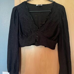 Black Long Sleeve Crop Top